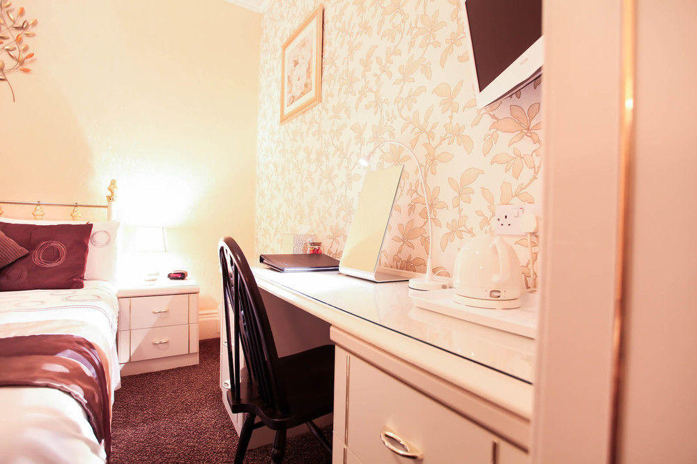 Harmony Bed And Breakfast Торки Екстериор снимка