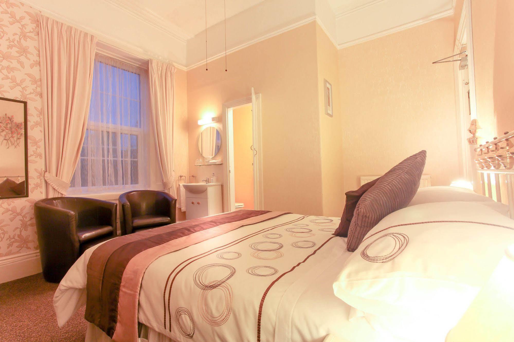 Harmony Bed And Breakfast Торки Екстериор снимка